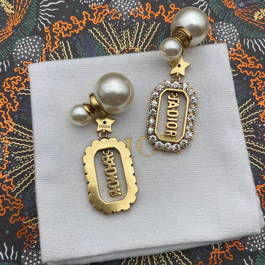 Dior JADIOR Drop Pearl Earrings - Best Replica Jewelry™