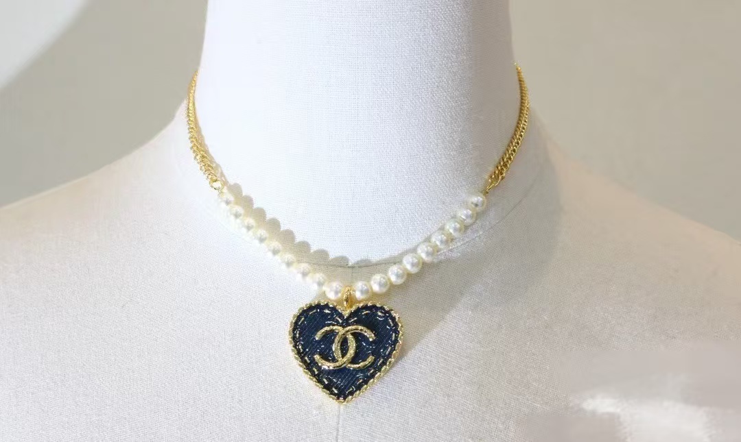 Chanel Denim Heart Double C Pendant Pearl Necklace - Best Replica Jewelry™