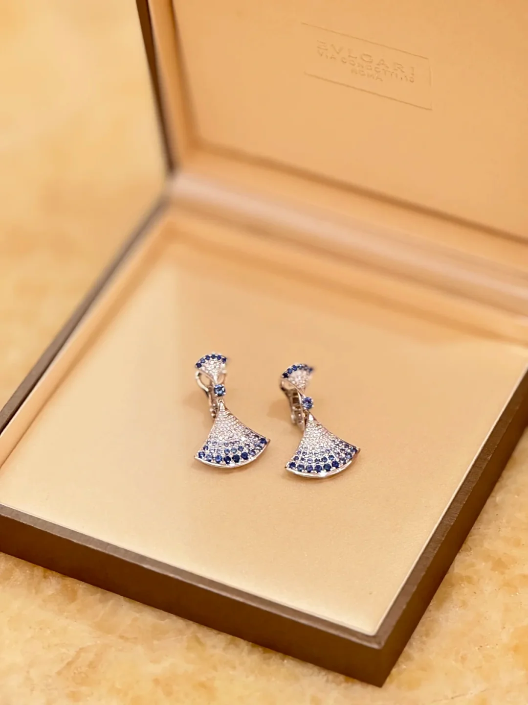 Bvlgari Divas’ Dream Earrings - Full Diamond - Best Replica Jewelry™