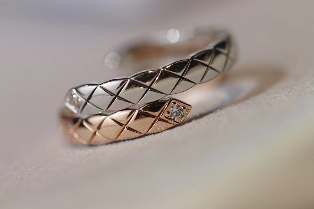 Chanel Mixed Color Coco Crush Toi et Moi Ring - Small Version - Best Replica Jewelry™