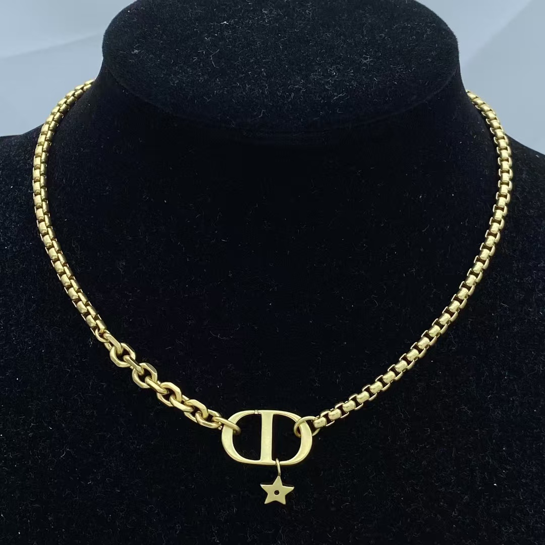 Dior CD Pendant Star Charm Necklace - Best Replica Jewelry™