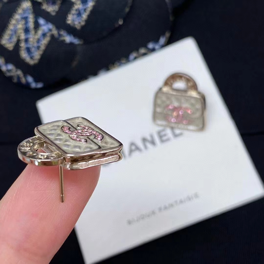 Chanel Pink Double C Lock Earrings - Best Replica Jewelry™