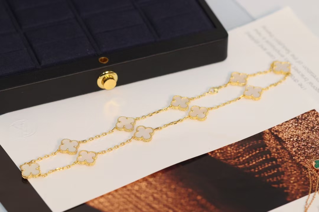 VCA Vintage Alhambra Necklace, 10 Motifs - Best Replica Jewelry™
