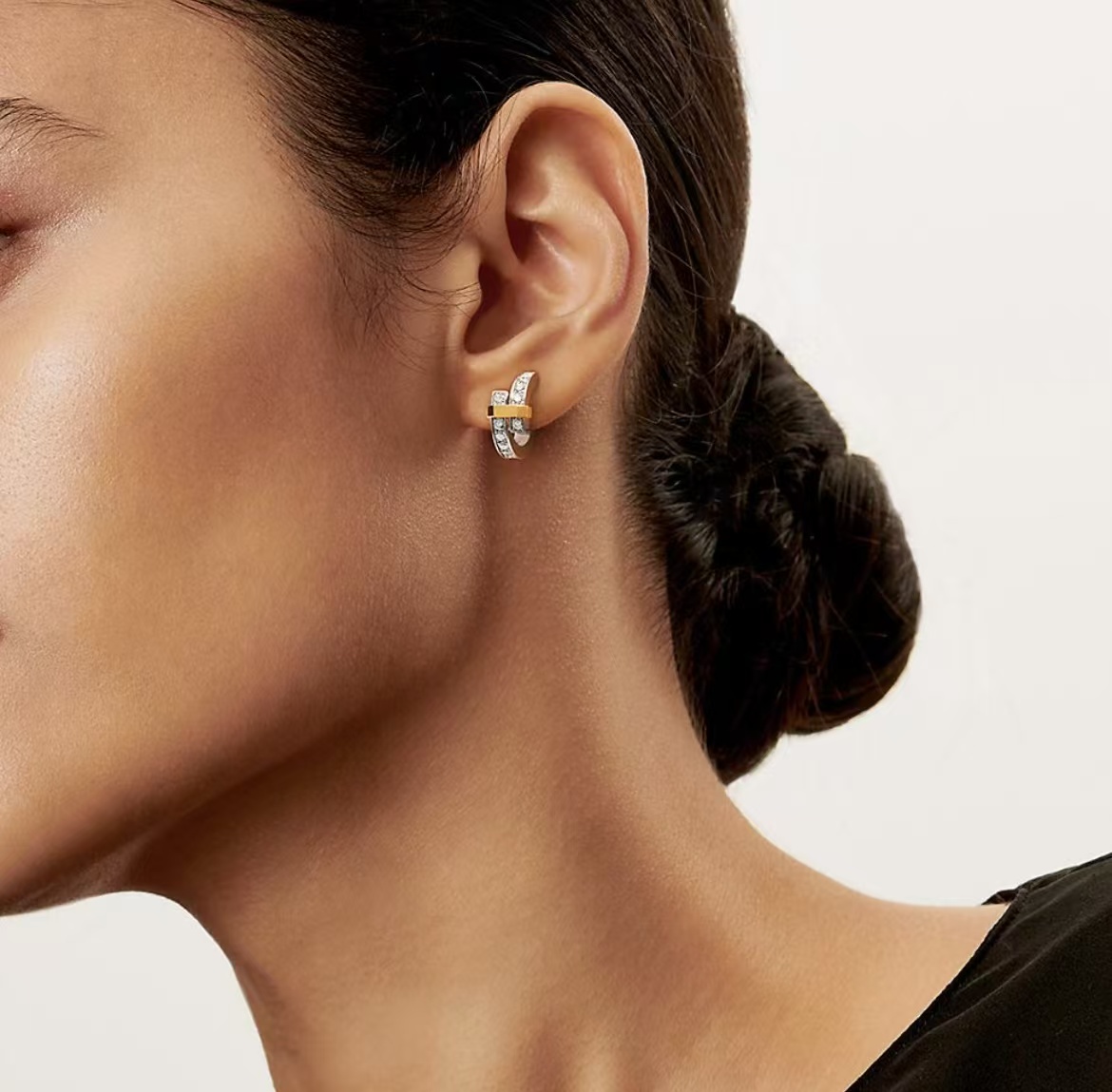 Tiffany Edge Hoop Earrings - Best Replica Jewelry™