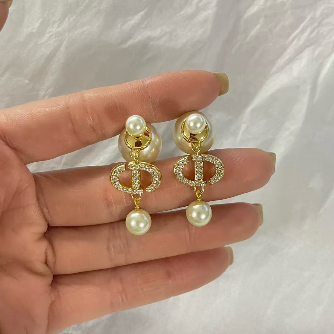 Dior Diamond CD Pearl Drop Earrings - Best Replica Jewelry™