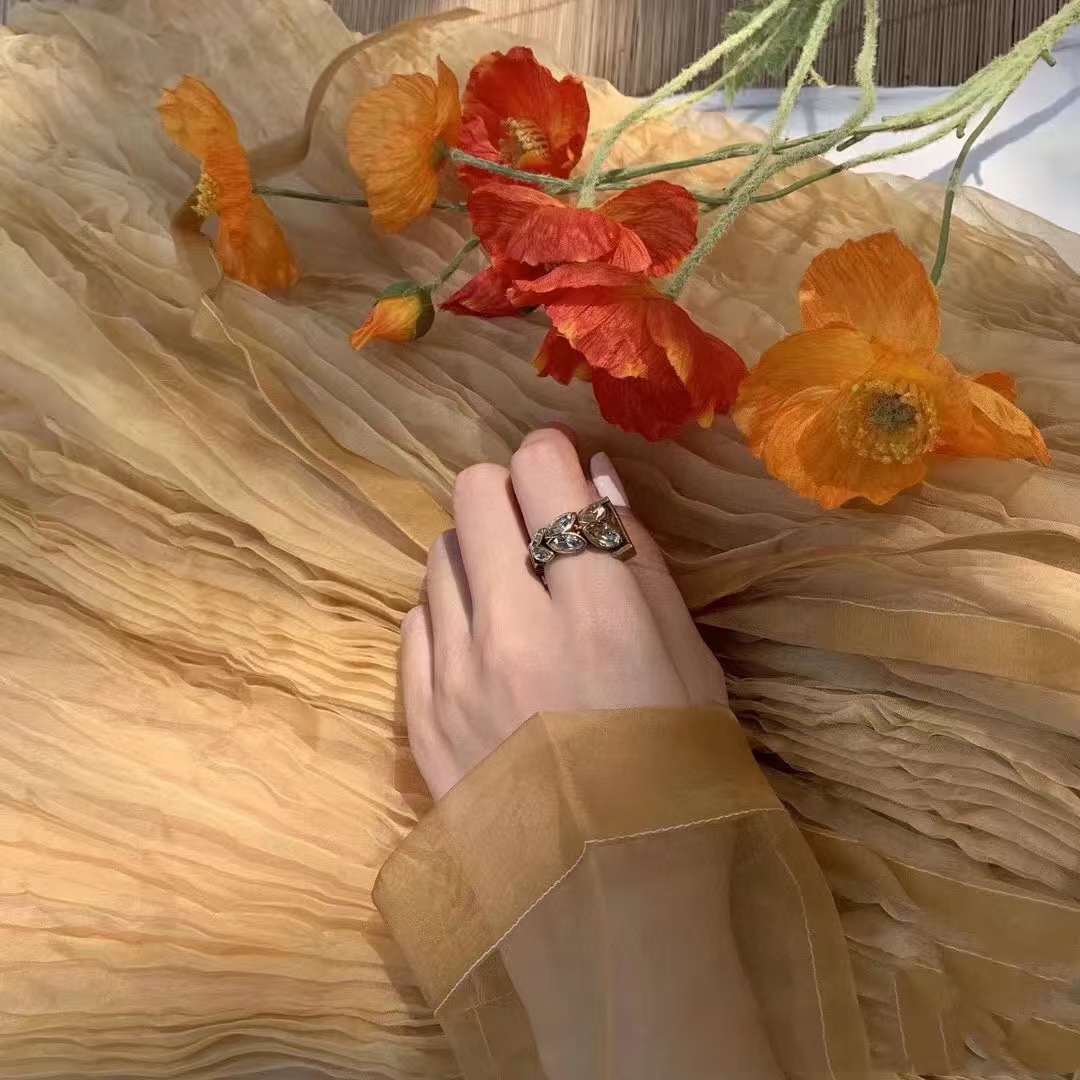 Dior Vintage Rhinestone Ring - Best Replica Jewelry™