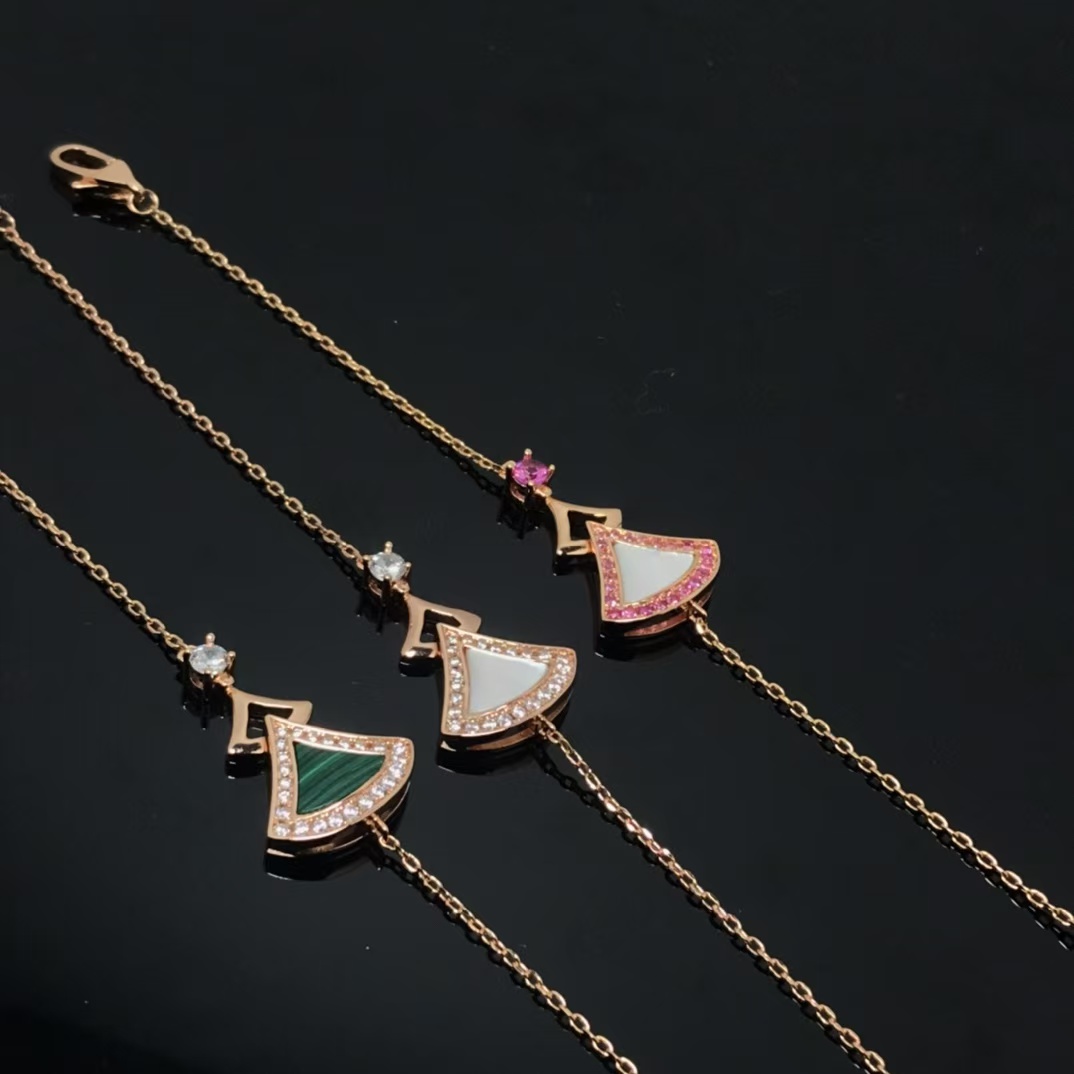 Bvlgari Divas’ Dream Bracelet - Best Replica Jewelry™