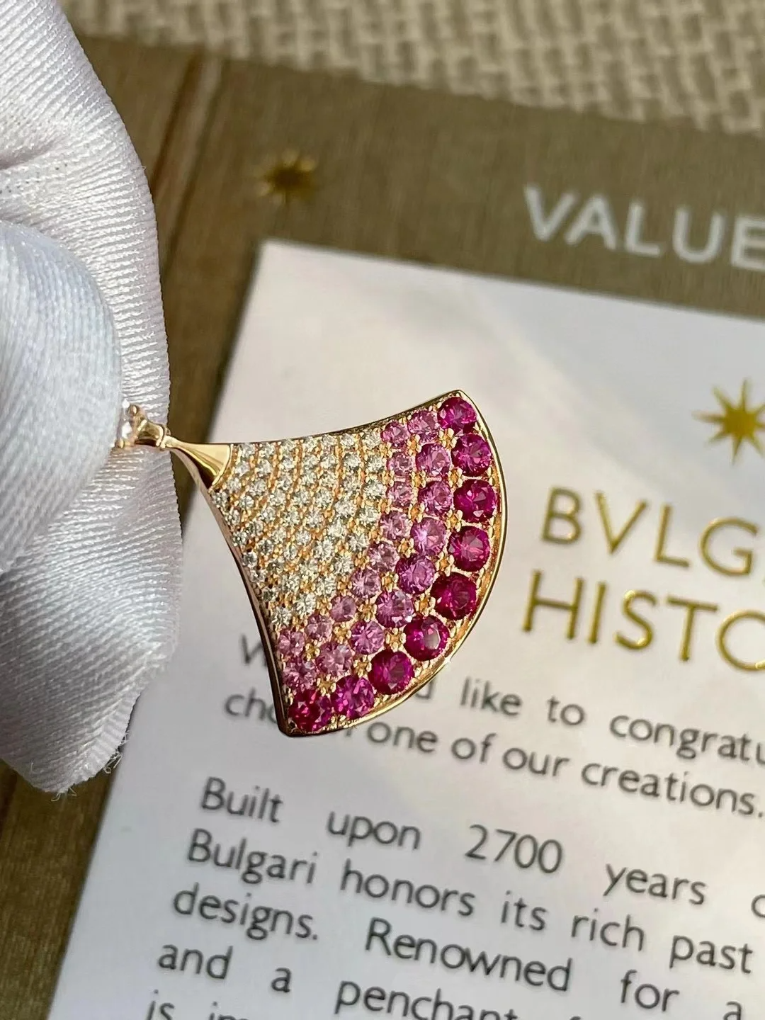 Bvlgari Divas' Dream Necklace - Best Replica Jewelry™