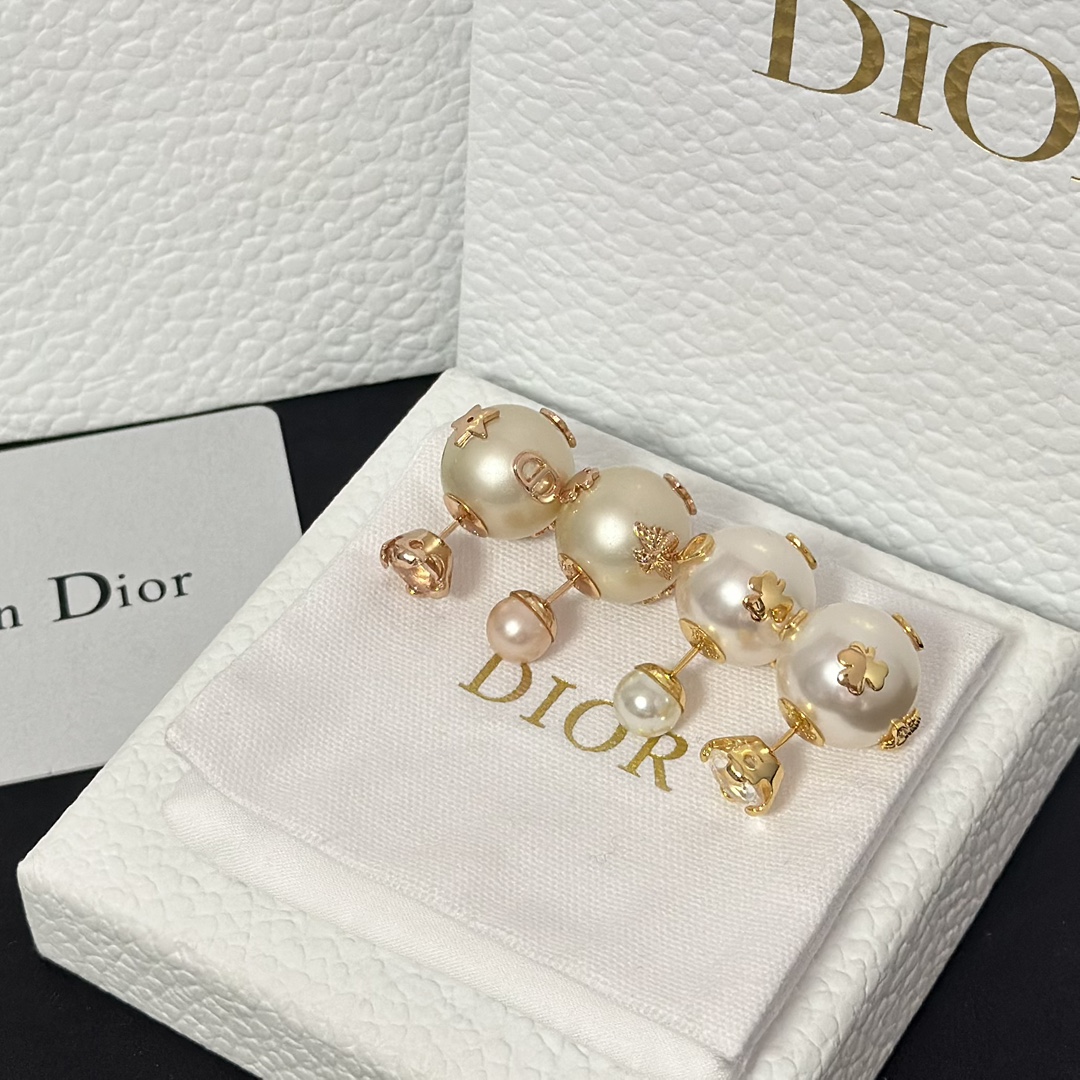Dior New Two Pearls Stud Earrings - Best Replica Jewelry™