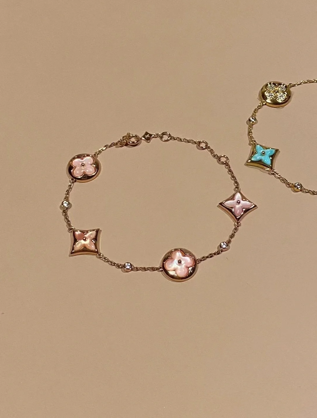 Louis Vuitton Color Blossom Star Sun Bracelet - Best Replica Jewelry™