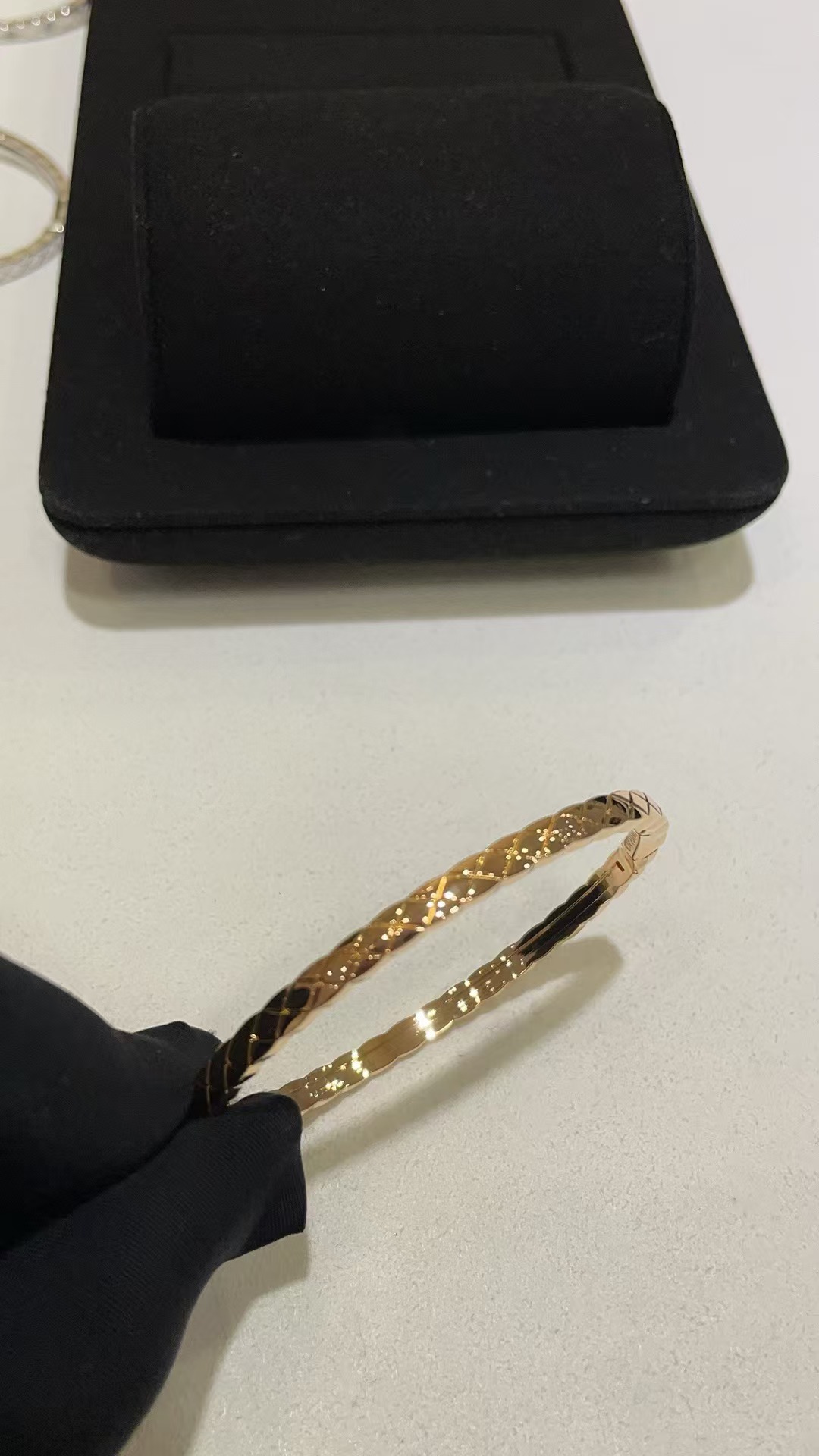 Chanel Coco Crush Mini Bangle Bracelet - Best Replica Jewelry™