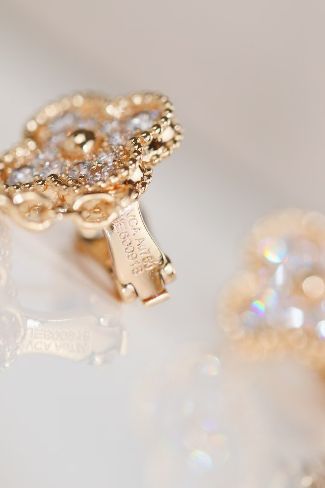 VCA Grey Mother of Pearl Magic Alhambra Earrings 2 Motifs - Best Replica Jewelry™