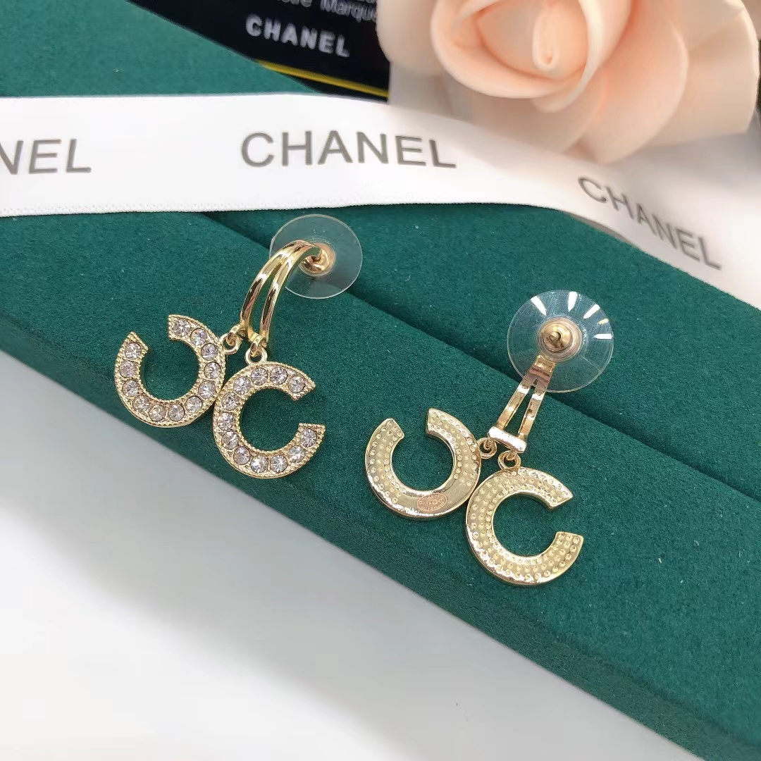 Chanel Separate Double C Earrings - Best Replica Jewelry™