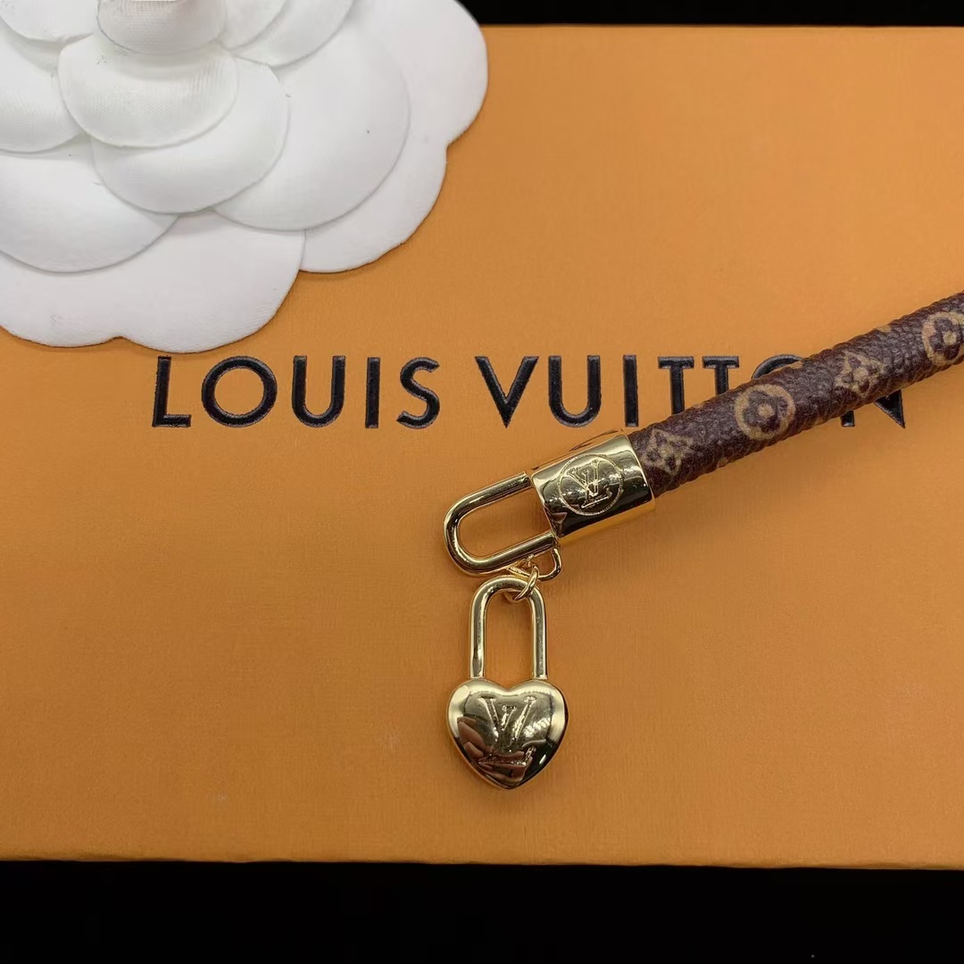 Louis Vuitton Heart Lock Charm Bracelet - Best Replica Jewelry™