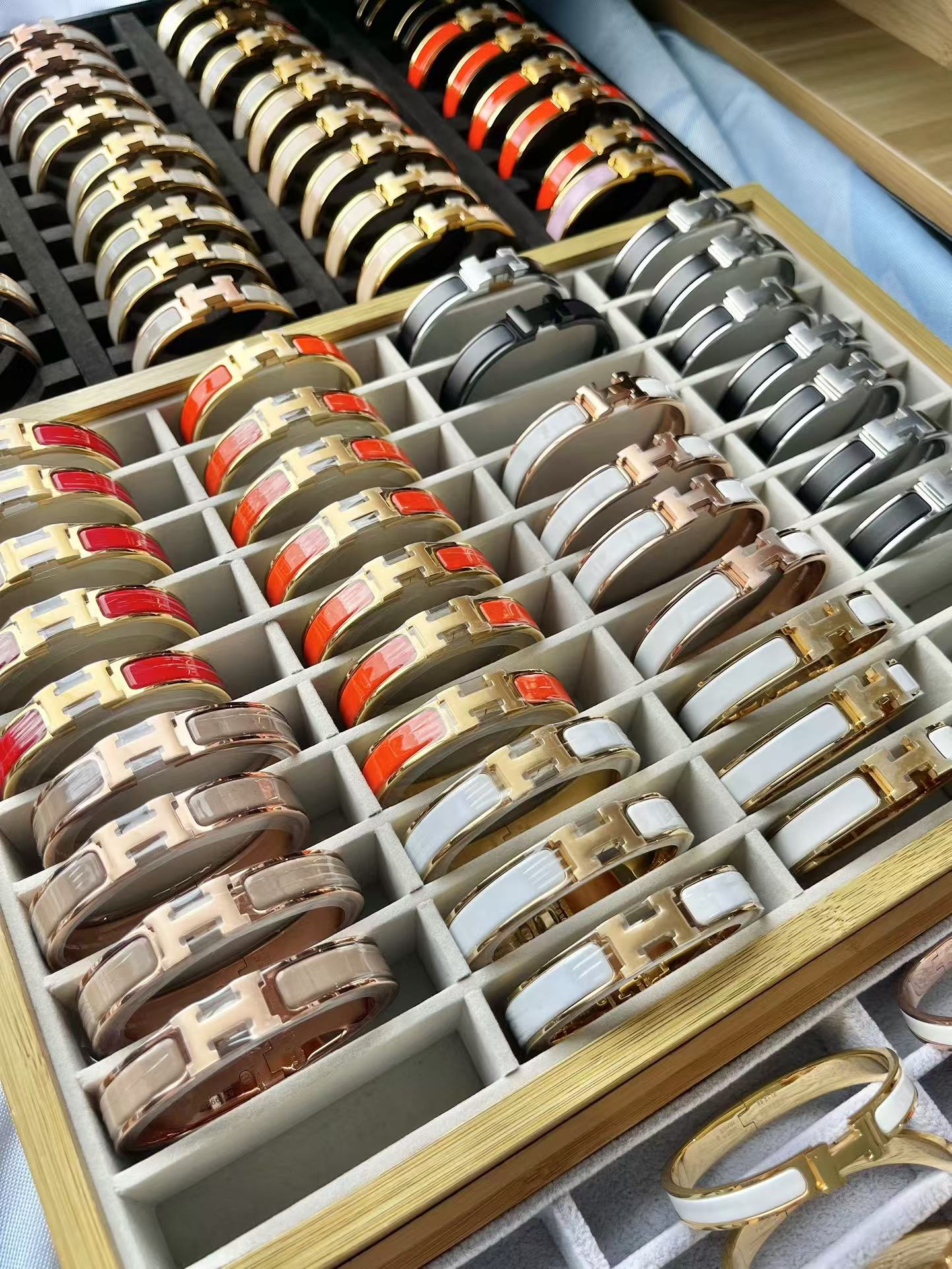 Hermes Wide H Enamel Bangle Bracelet - 21 Colors Available - Best Replica Jewelry™