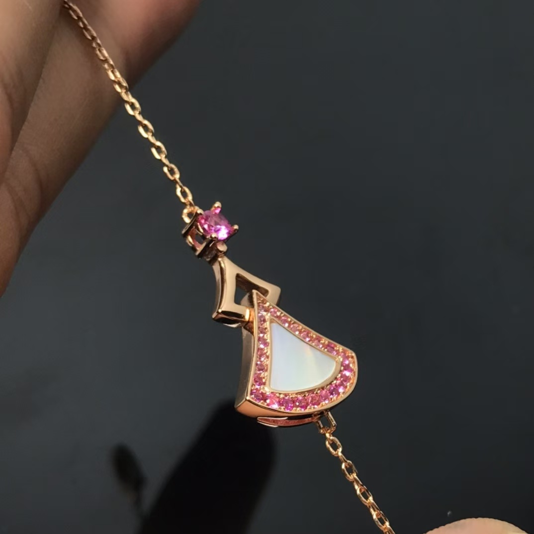 Bvlgari Divas’ Dream Bracelet - Best Replica Jewelry™