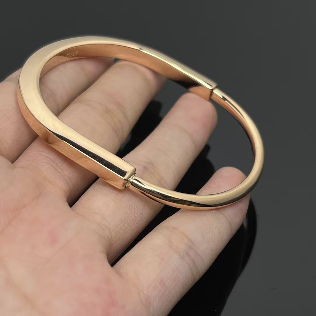 Tiffany Lock Bangle Bracelet - Best Replica Jewelry™