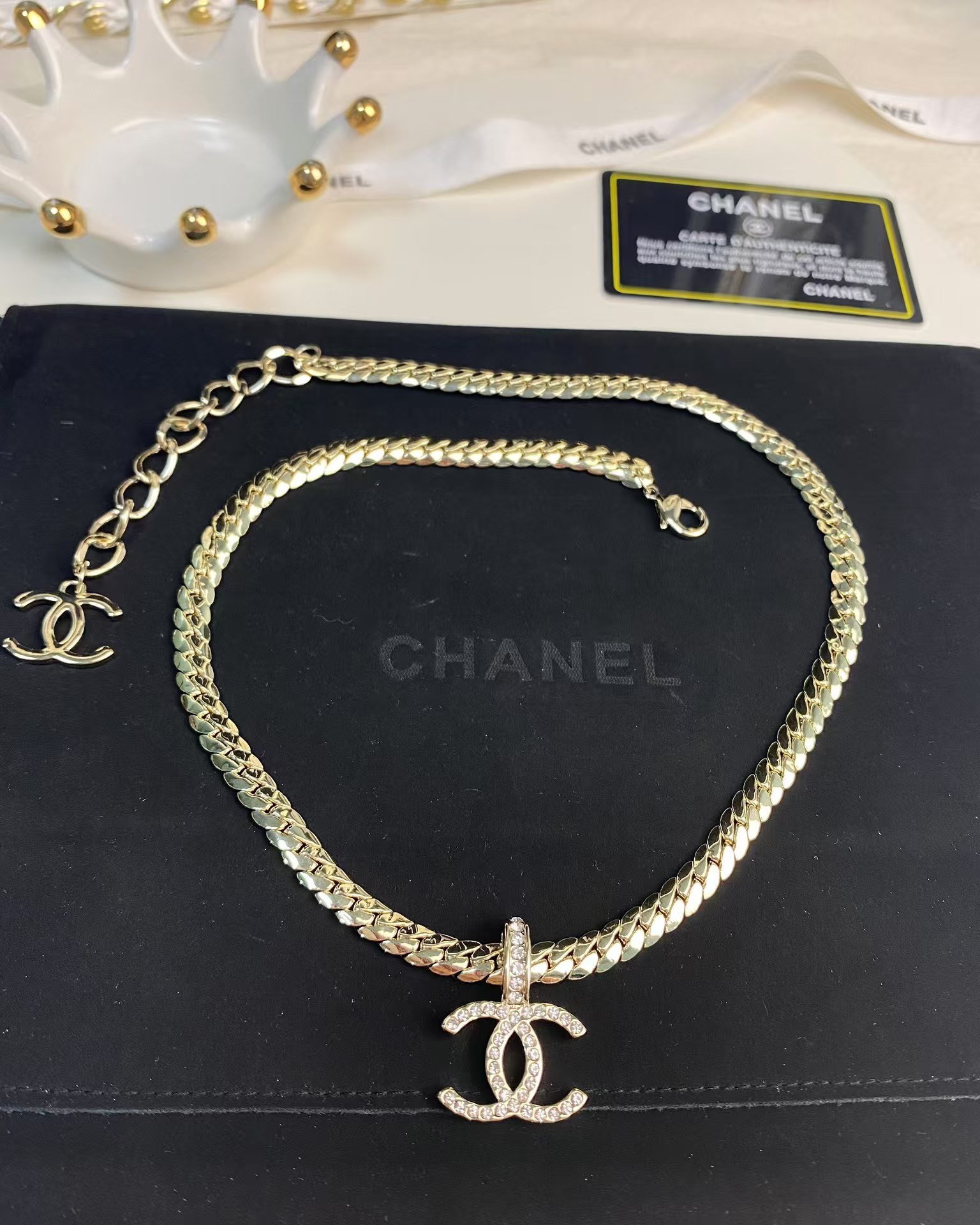Chanel Chunky Flat Cuban Chain Necklace - Best Replica Jewelry™