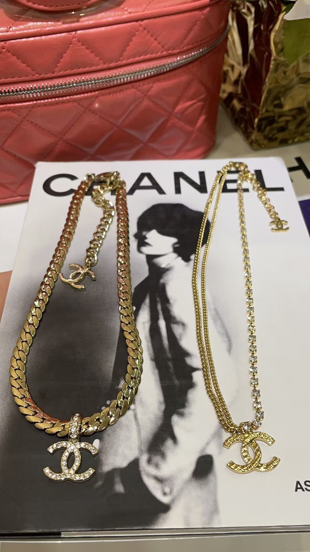Chanel Chunky Flat Cuban Chain Necklace - Best Replica Jewelry™