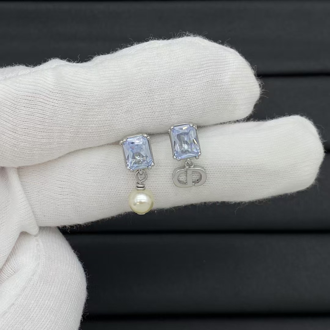 Dior Asymmetric Charms Drop Earrings - Best Replica Jewelry™