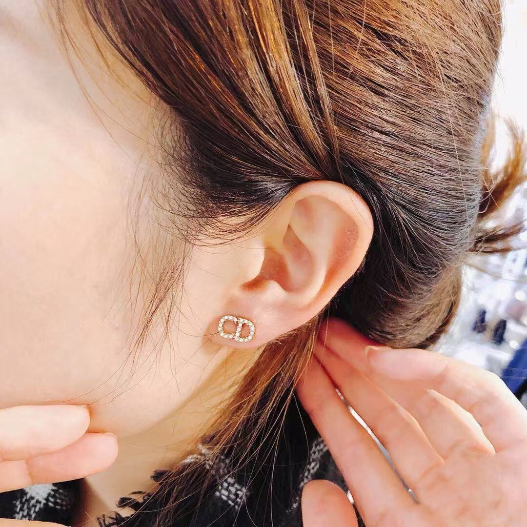 Dior Classic Diamond Paved CD Stud Earrings - Best Replica Jewelry™