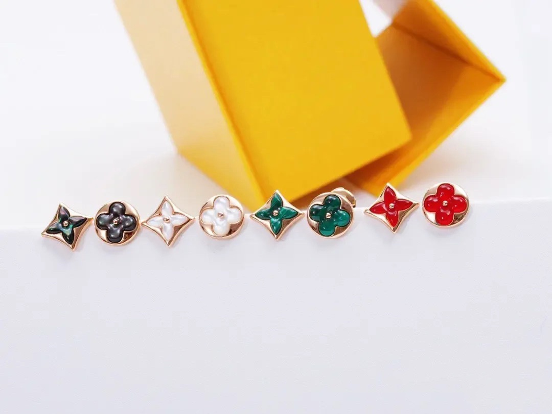 Louis Vuitton Asymmetrical Rose Gold Stud Earrings - Best Replica Jewelry™