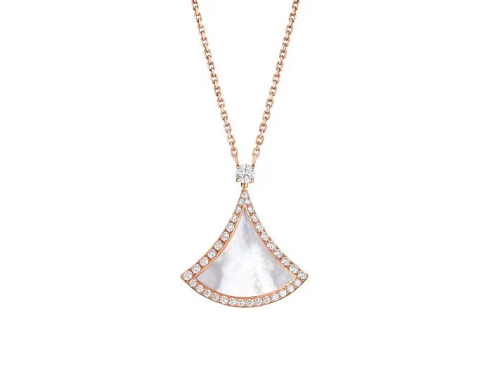 Bvlgari Divas' Dream Necklace - Best Replica Jewelry™