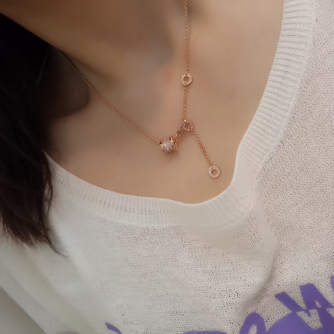 Cartier Hot Sale Necklaces - Best Replica Jewelry™