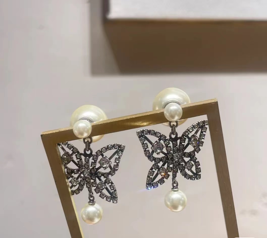 Dior Butterfly Pearl Drop Earrings - Best Replica Jewelry™