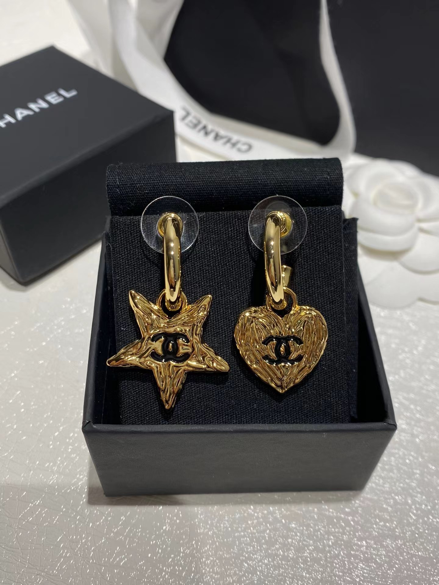 Chanel Asymmetric Star and Love Heart Dangle Earrings - Best Replica Jewelry™