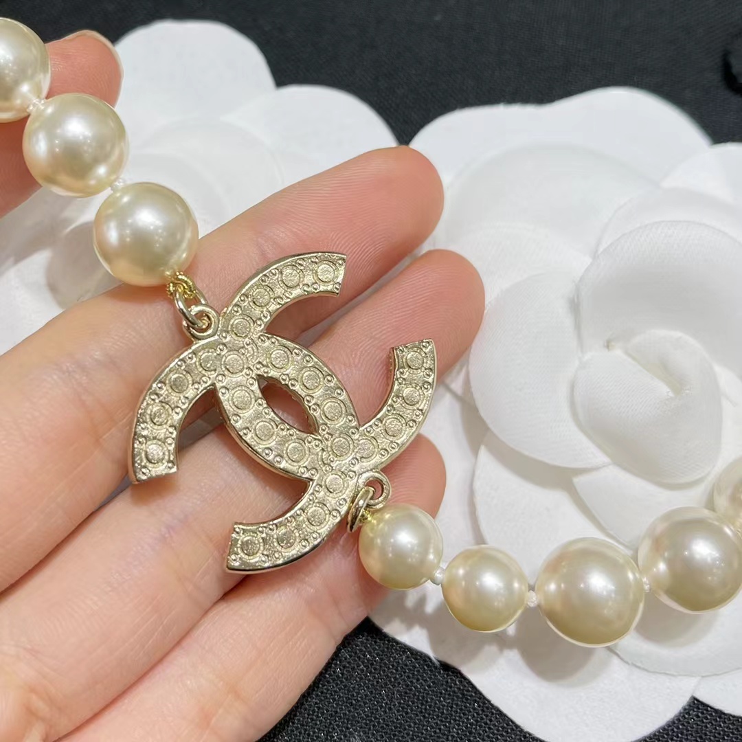 Chanel Vibe Gradient Pearl Necklace - Best Replica Jewelry™