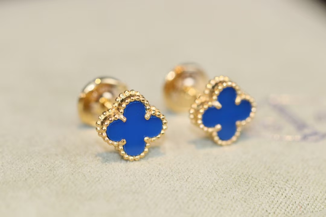 VCA Earstuds Earring - Mini - Best Replica Jewelry™