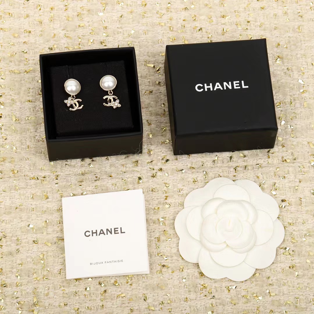 Chanel Pearl Stud Double C Dangle Earring - Best Replica Jewelry™