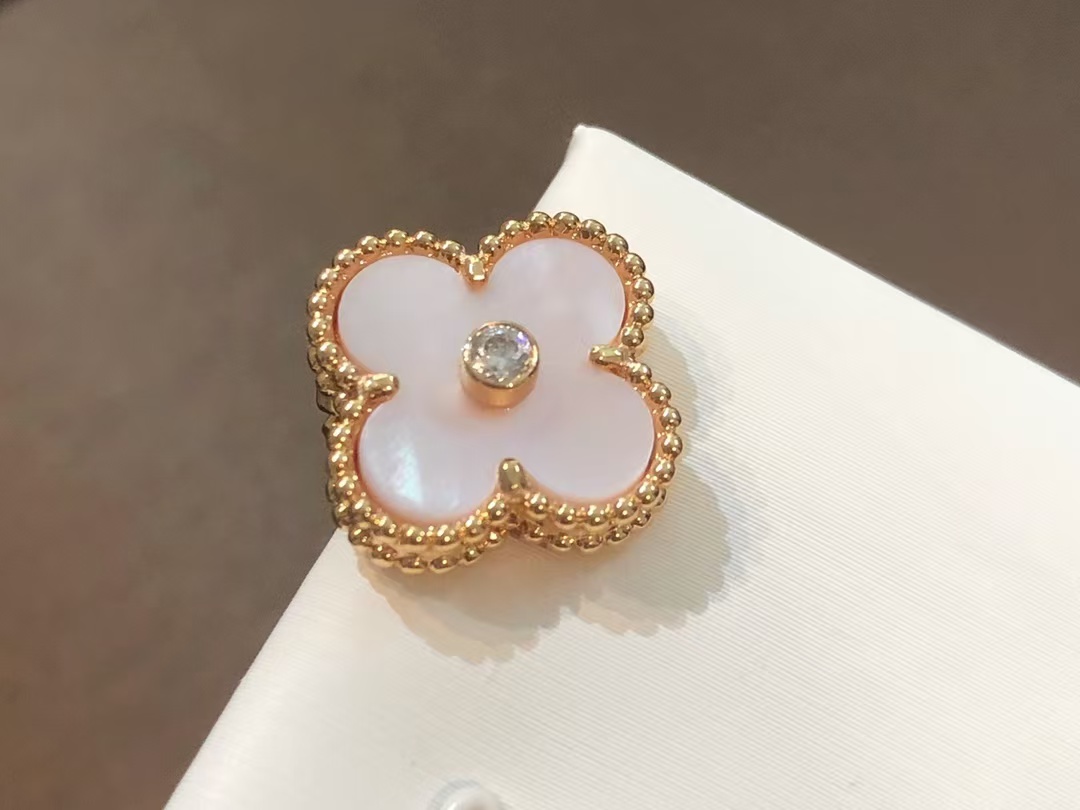VCA Pink Mother of Pearl Clover Stud Earrings - Best Replica Jewelry™
