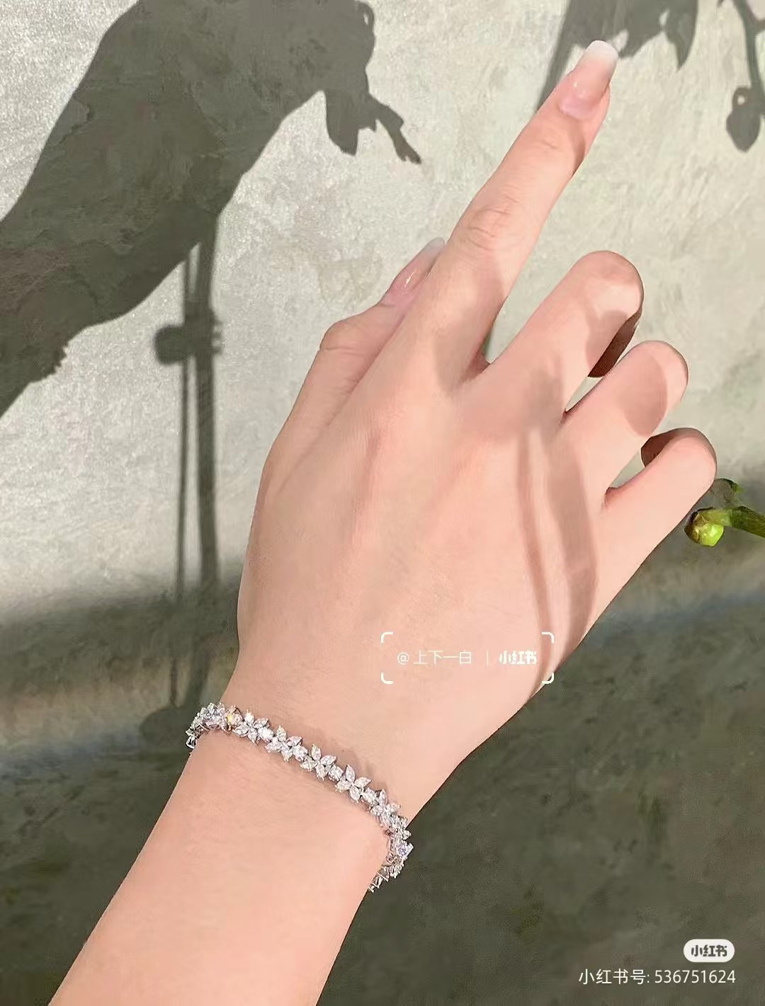 Tiffany Cluster Tennis Bracelet in Platinum with Diamonds - Best Replica Jewelry™