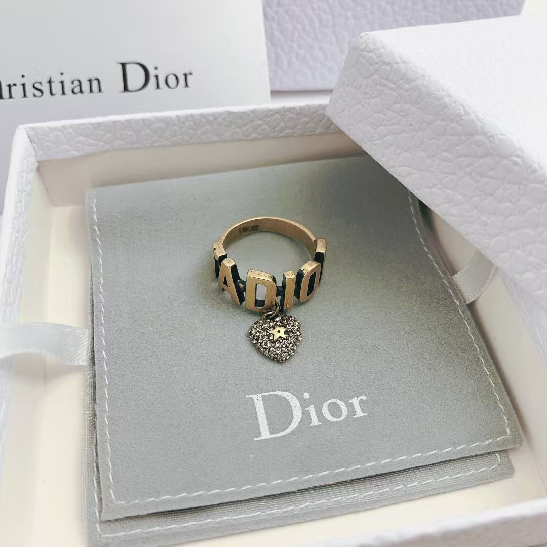Dior JADIOR Heart Dangle Ring - Best Replica Jewelry™