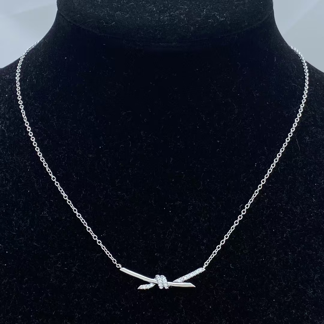 Tiffany Knot Pendant Necklace - Best Replica Jewelry™