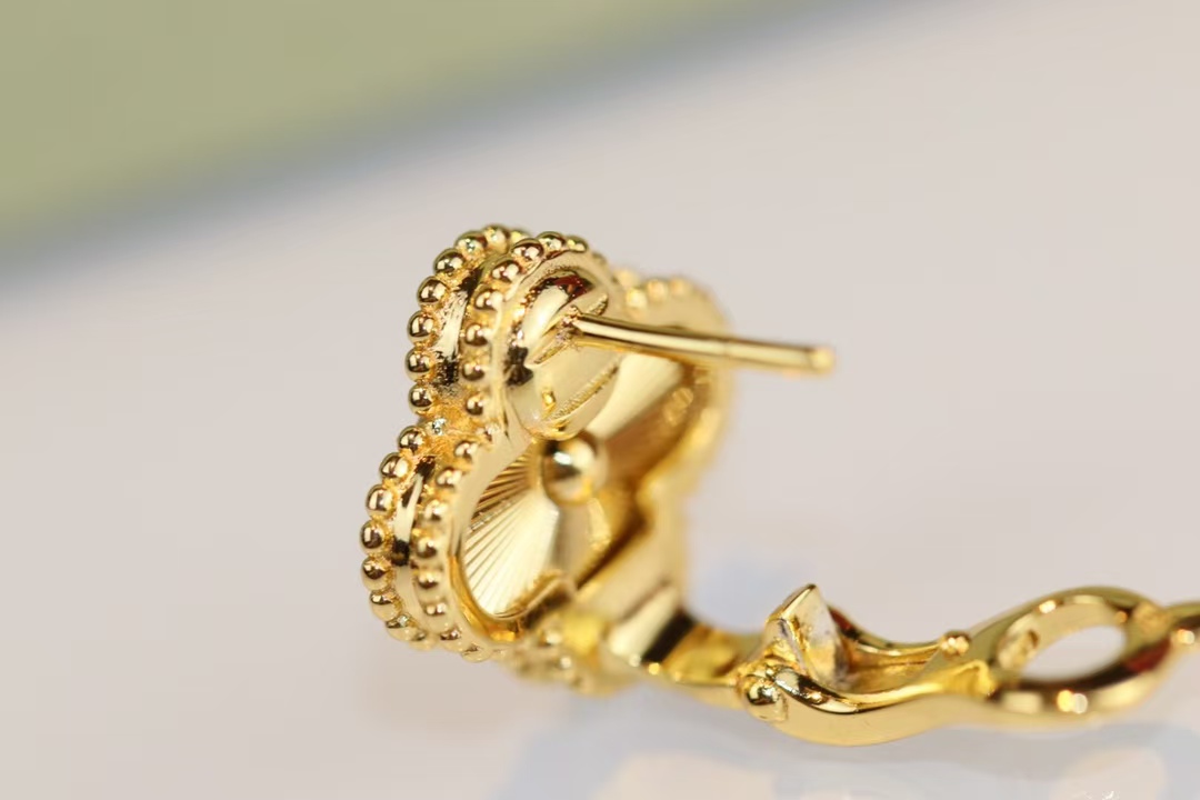 VCA Vintage Alhambra Earrings - Best Replica Jewelry™