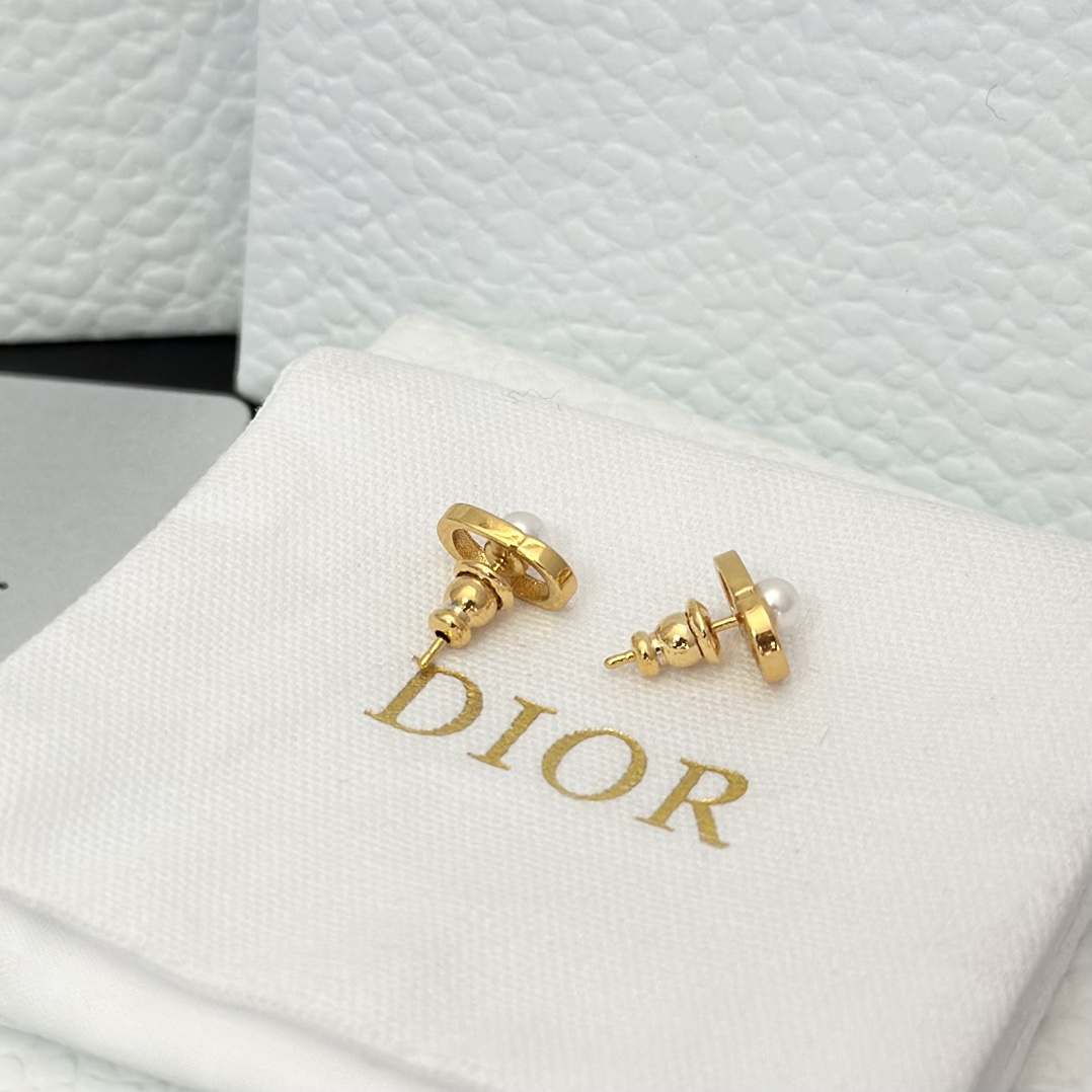 Dior Pearl Paved CD Stud Earrings - Best Replica Jewelry™