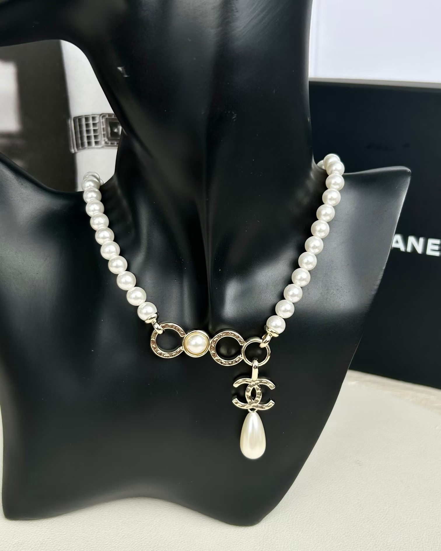 Chanel Teardrop Pearl Pendant Pearl Necklace - Best Replica Jewelry™