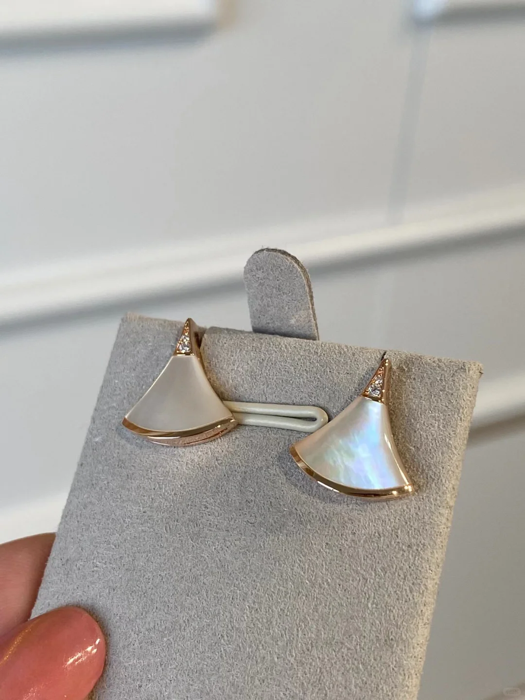 Bvlgari Divas’ Dream Earrings - Best Replica Jewelry™