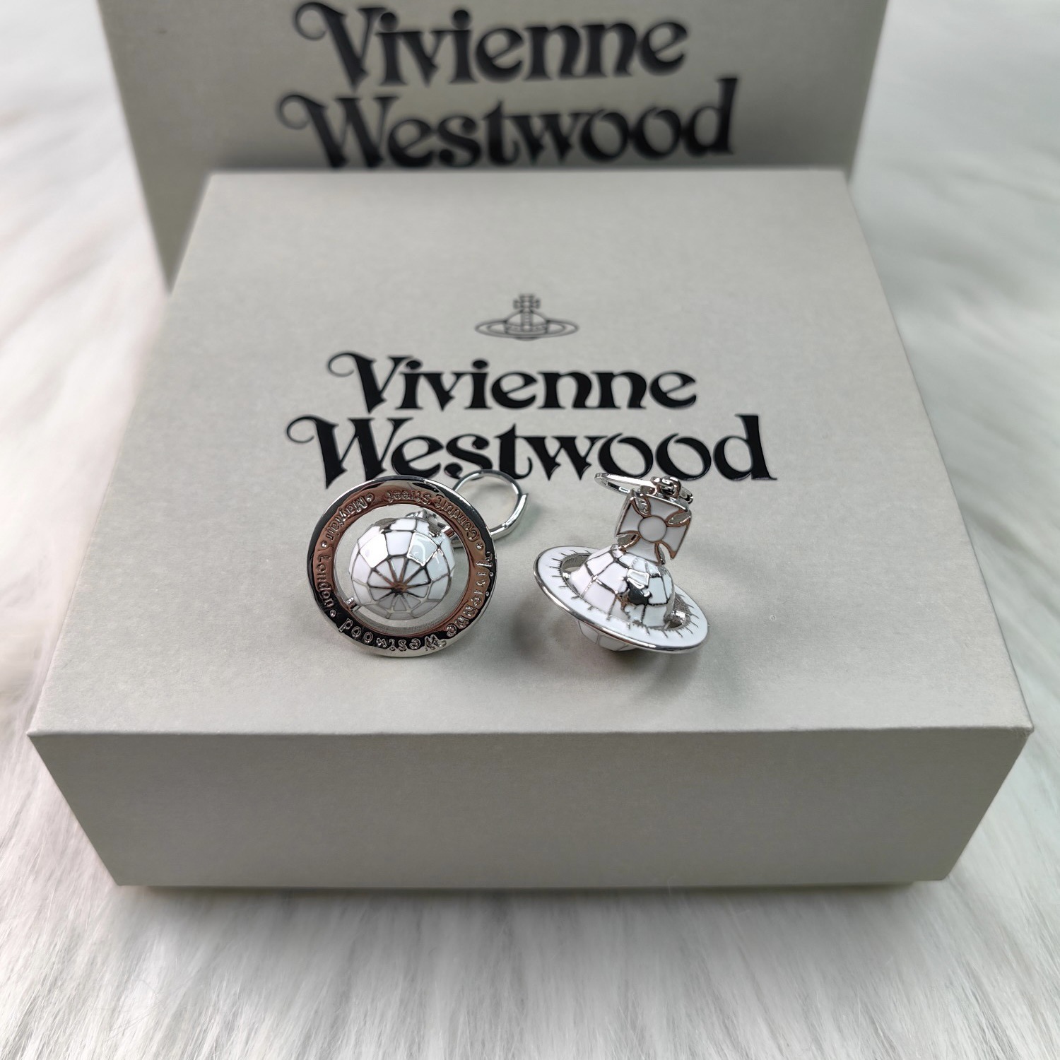 Vivienne Westwood Galileo's Globe Saturn Earrings - Best Replica Jewelry™