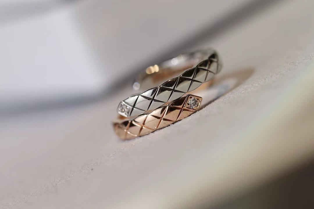 Chanel Mixed Color Coco Crush Toi et Moi Ring - Small Version - Best Replica Jewelry™