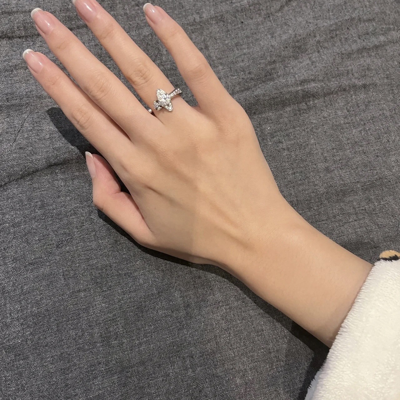 Vivienne Westwood Adjustable Diamond Saturn Ring - Best Replica Jewelry™