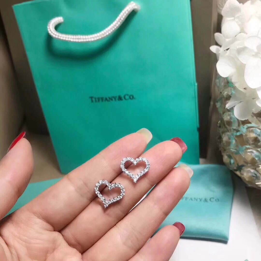 Tiffany Heart Earrings - Best Replica Jewelry™