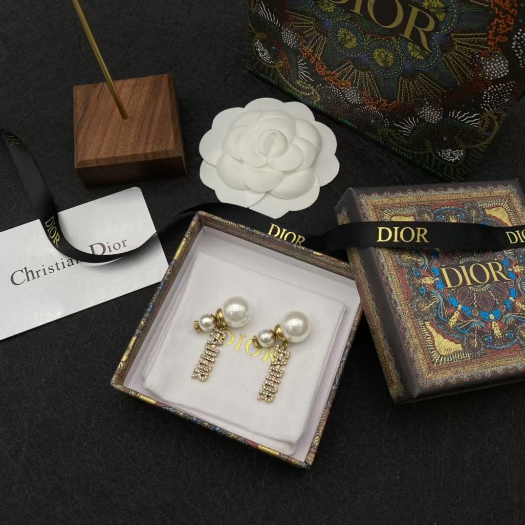 Dior JADIOR Earrings - Best Replica Jewelry™