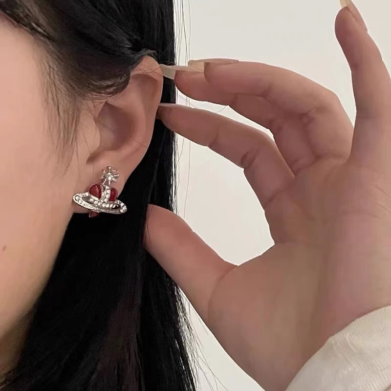 Vivienne Westwood Enamel Love Heart Saturn Earring Stud - Best Replica Jewelry™