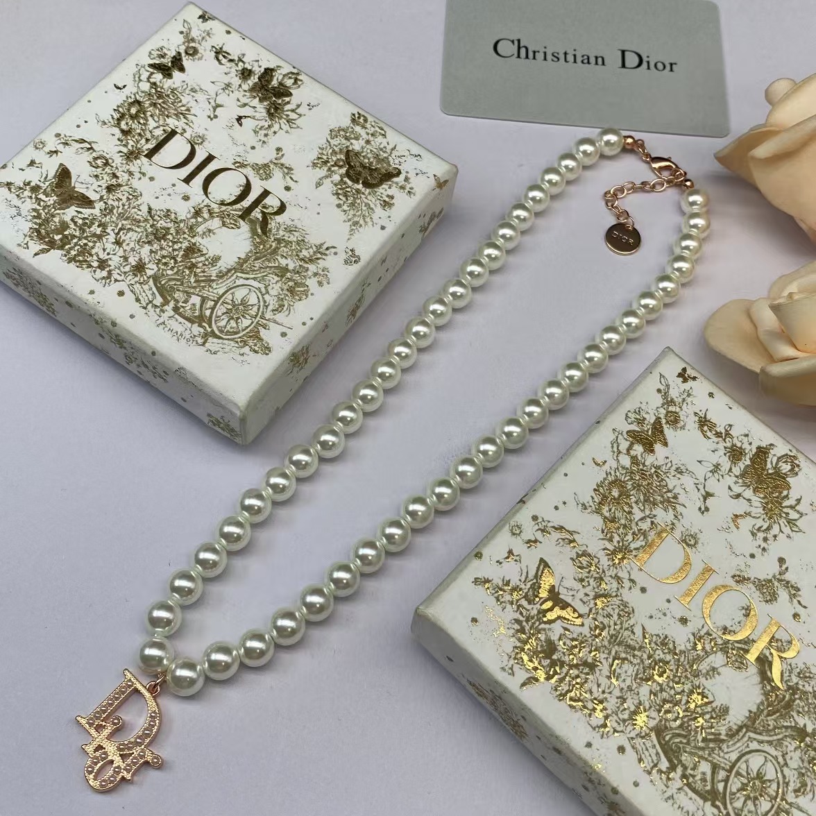 Dior Letters Pendant Pearl Necklace - Best Replica Jewelry™