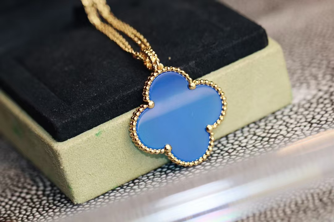 VCA Vintage Alhambra Pendant Necklace - Large - Best Replica Jewelry™