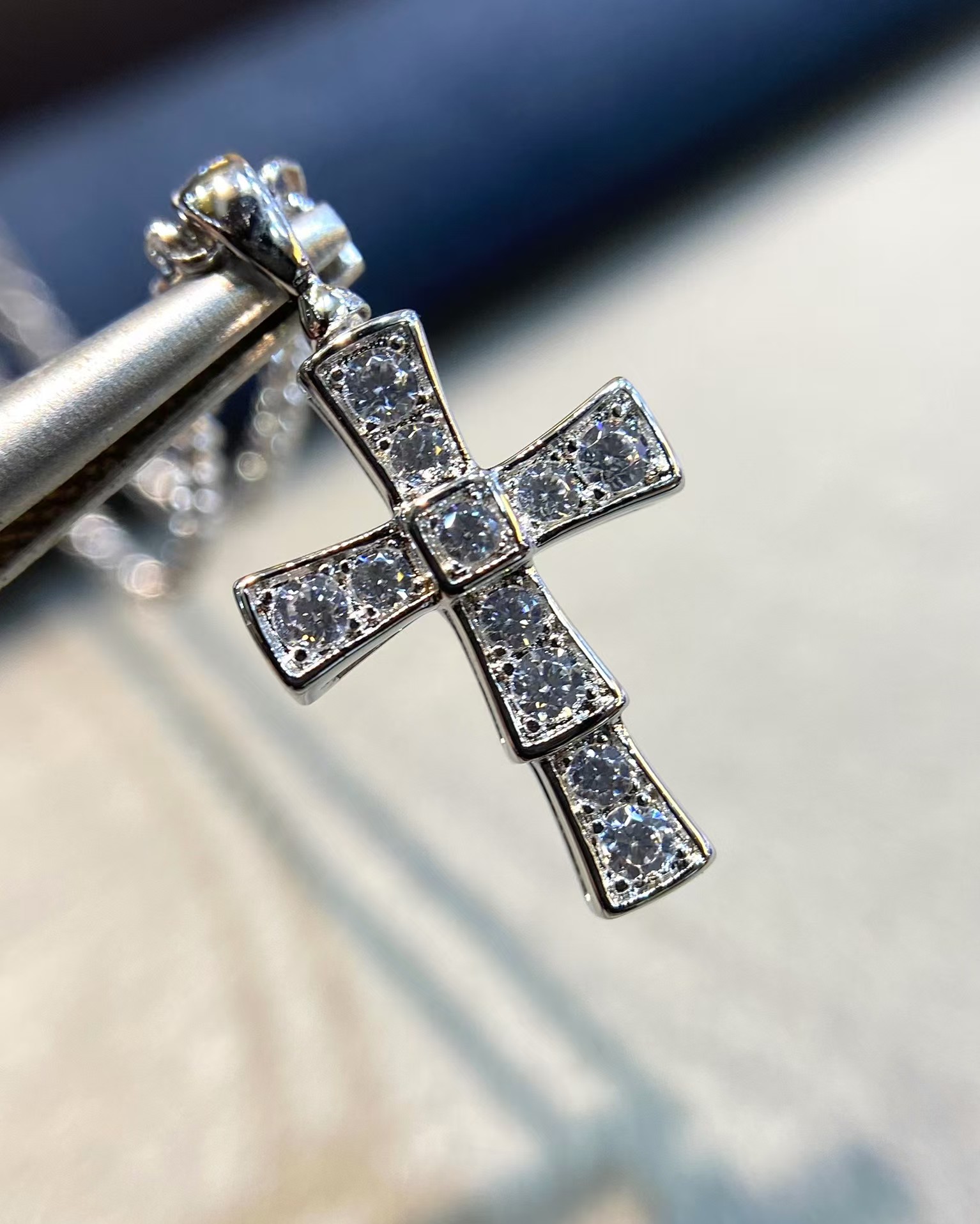 Bvlgari Cross Croce Pendant Necklace - Best Replica Jewelry™